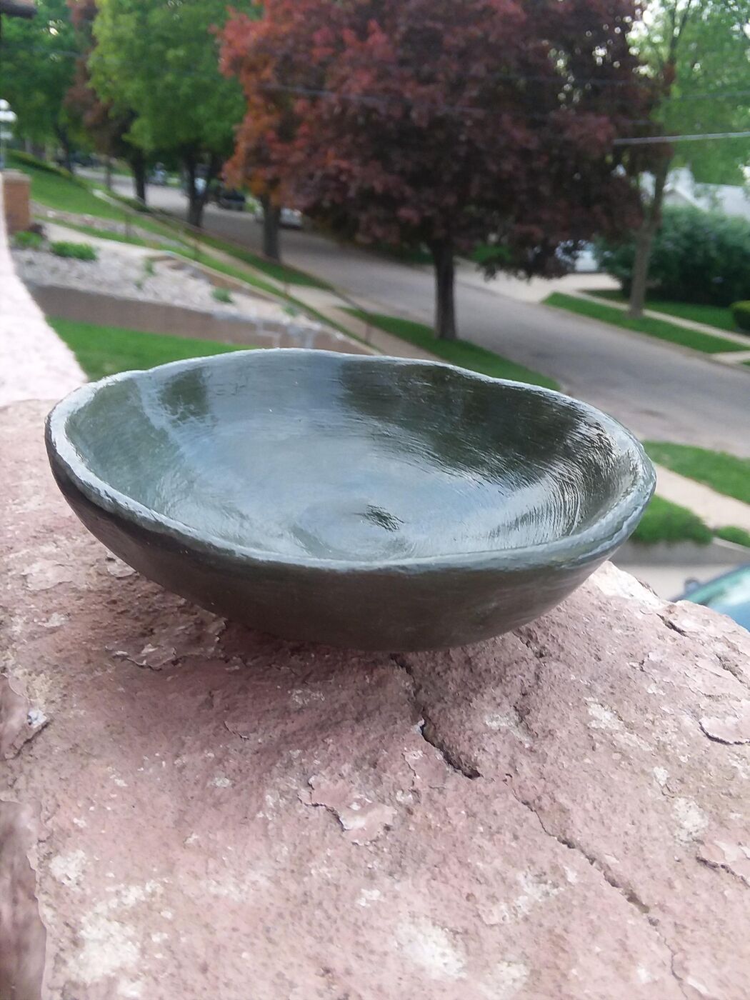 Уродливая тарелочка