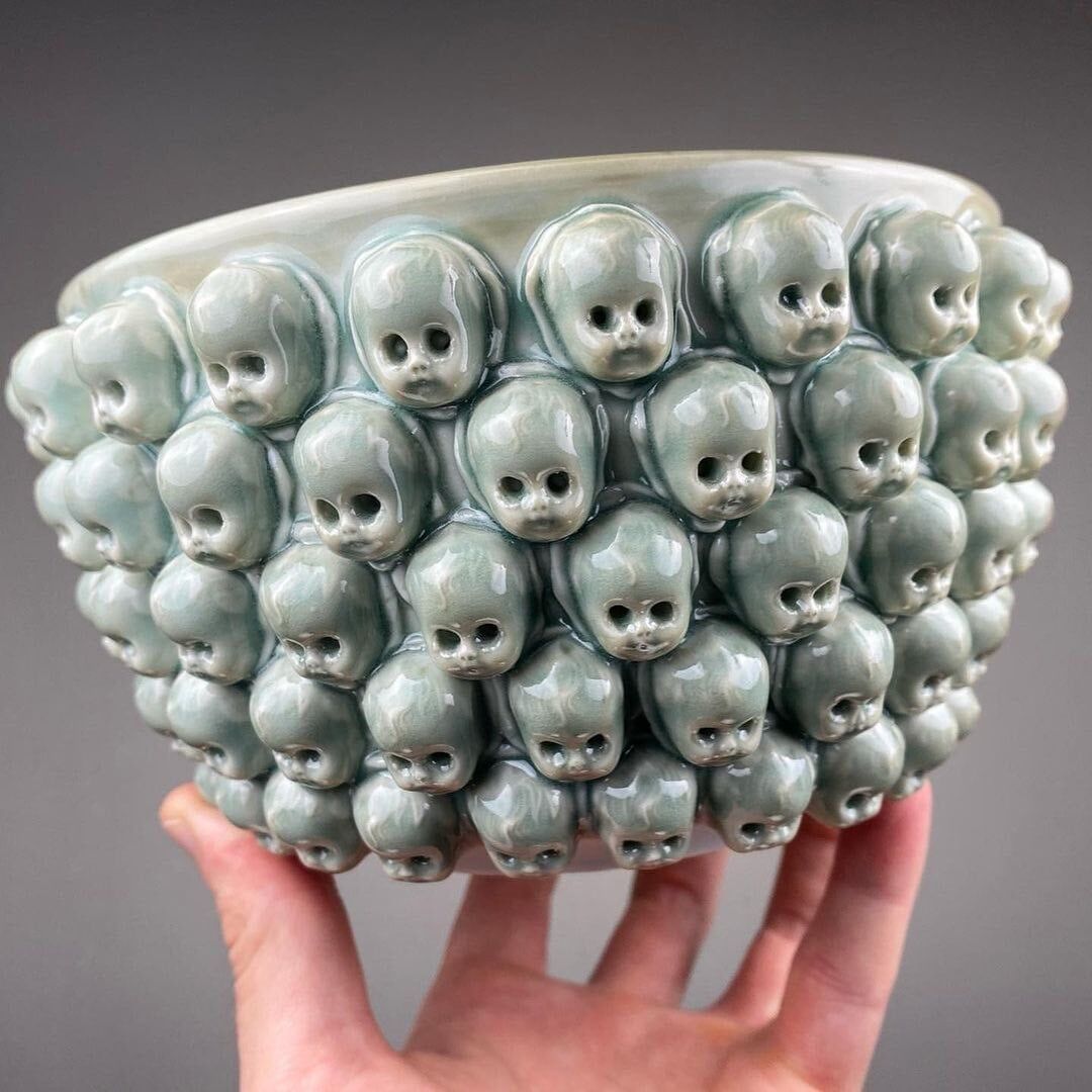 Керамическая миска